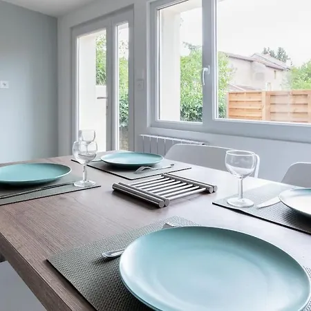 Апартаменты Le Schuman